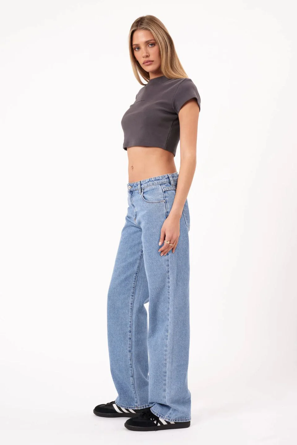 99 Low Wide Baggy Gigi Mid Blue Jean - Image 4