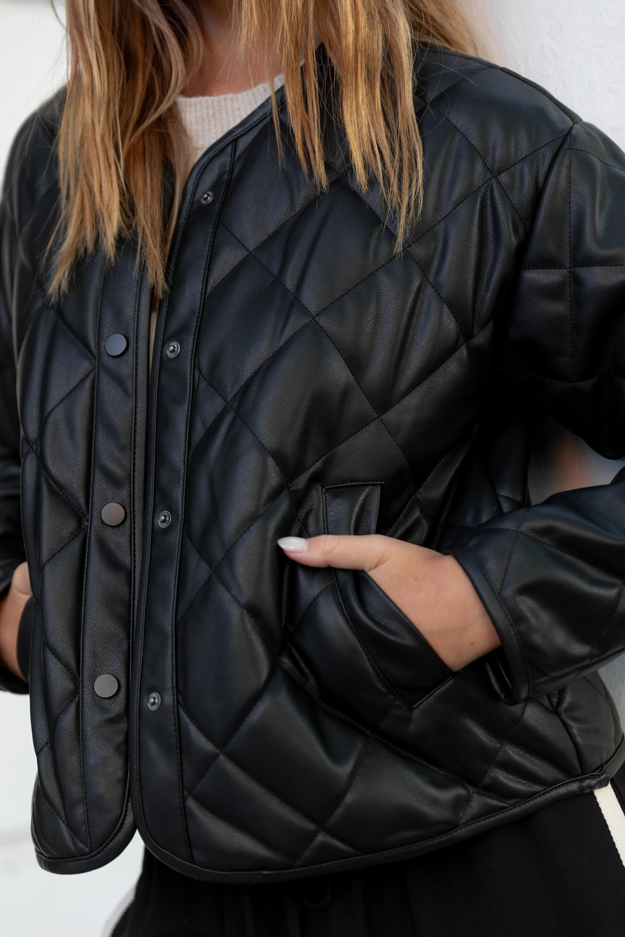 Apex Black PU Leather Collarless Quilted Puffer Jacket - Image 6