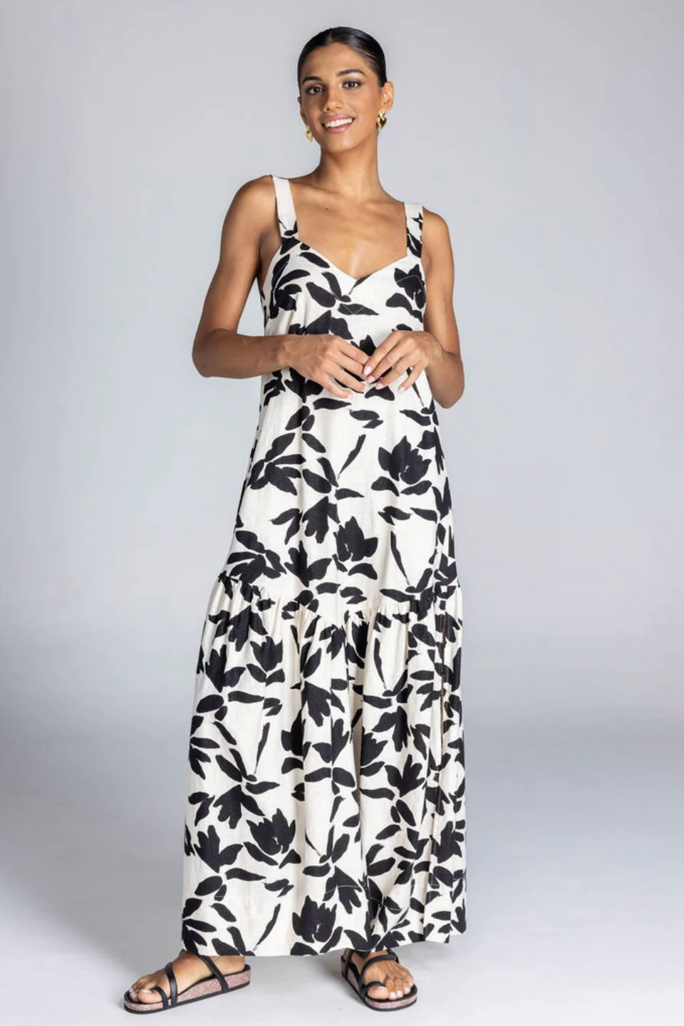 Break Your Heart Ivory Black Floral Cotton Linen Strappy Maxi Dress - Image 3