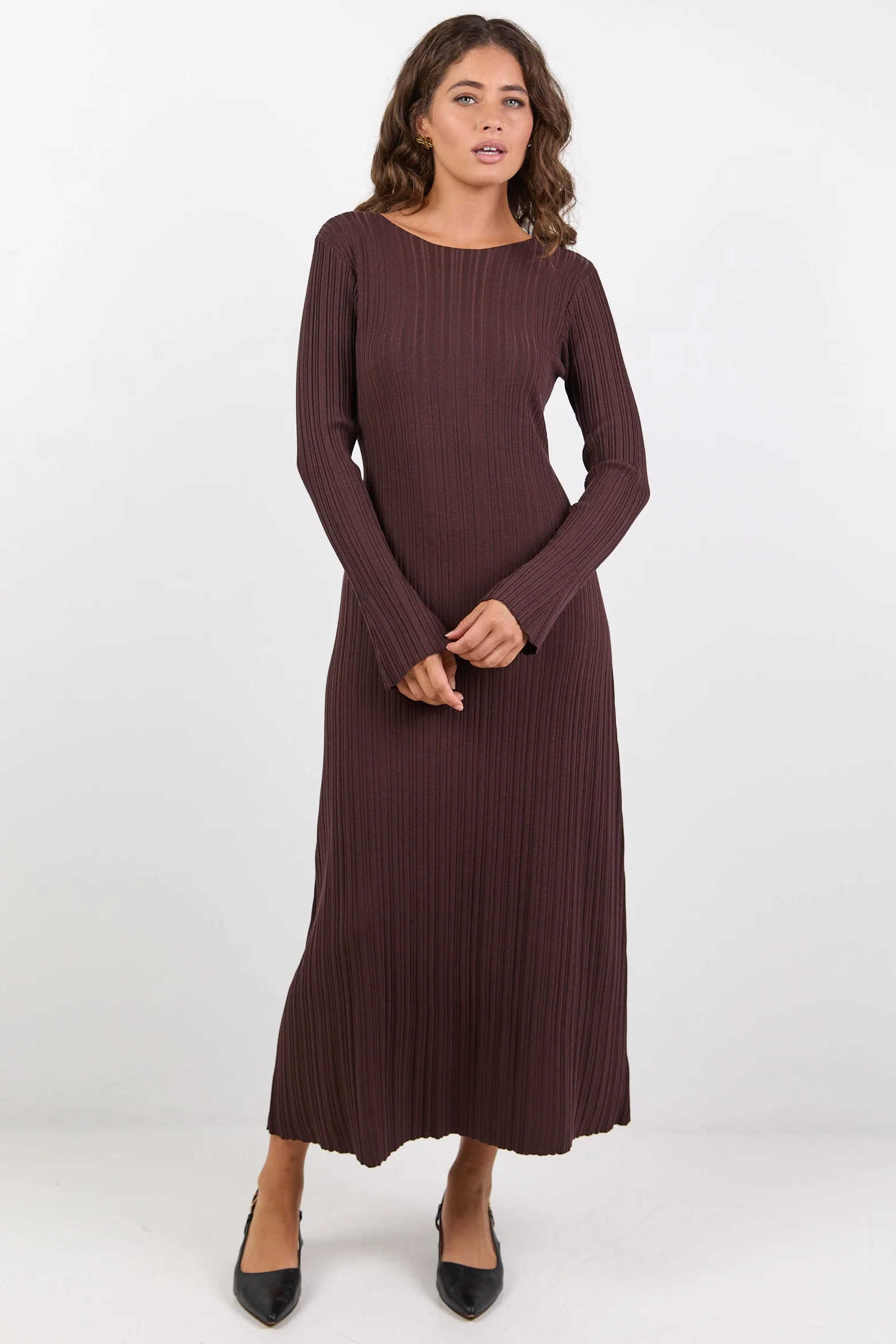 Cinder Chocolate Boat Neck Rib Knit Long Sleeve Knit Maxi Dress - Image 3