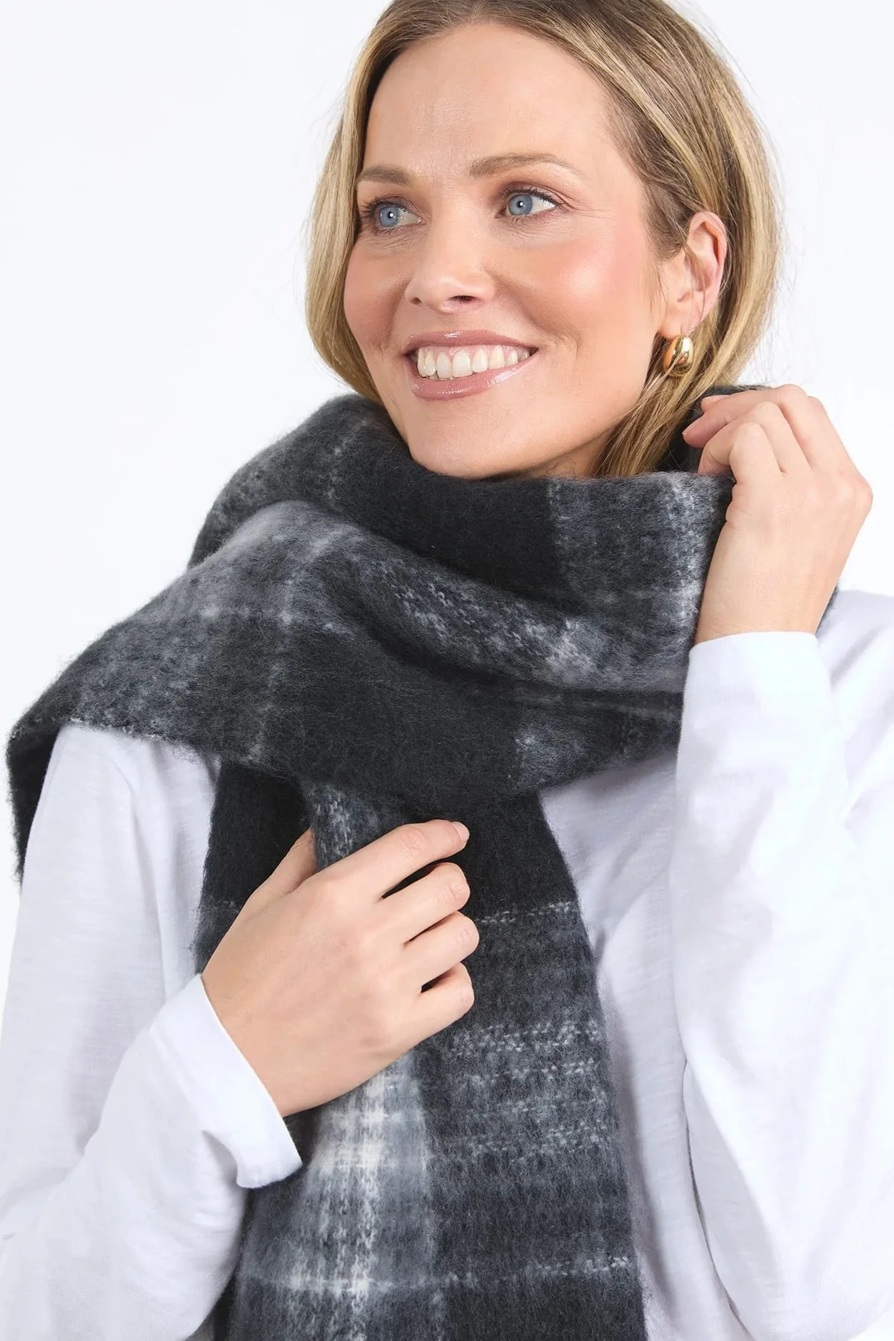 Elm Black White Check Comfy Scarf - Image 2