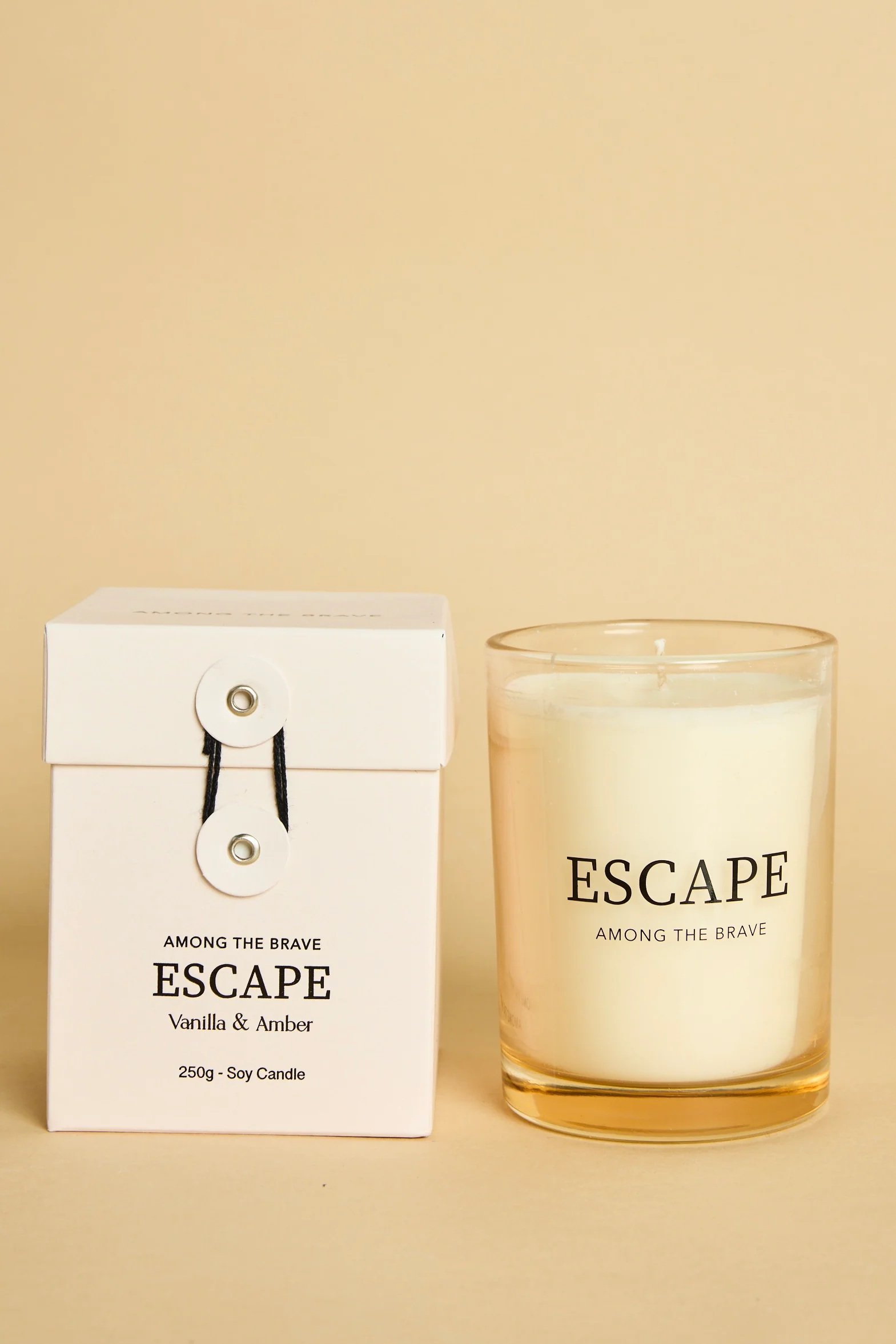 Escape Vanilla + Amber 250g Soy Candle - Image 3