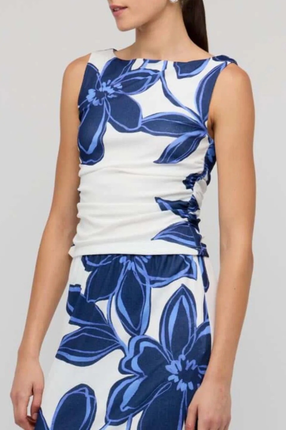 Ethos Blue White Floral Mesh Sleeveless Top - Image 2