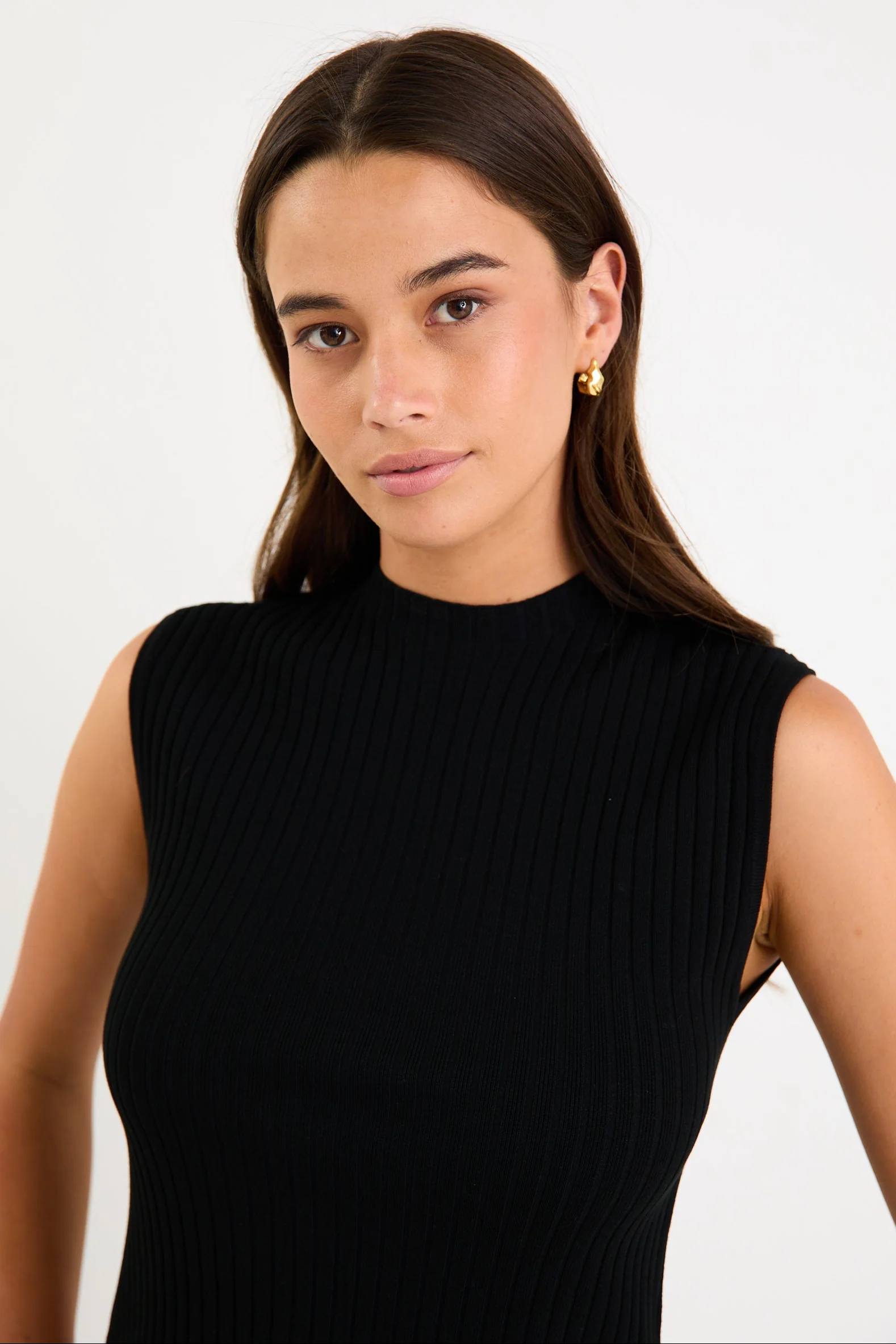Heroic Black Sleeveless Funnel Neck Rib Knit Top - Image 3