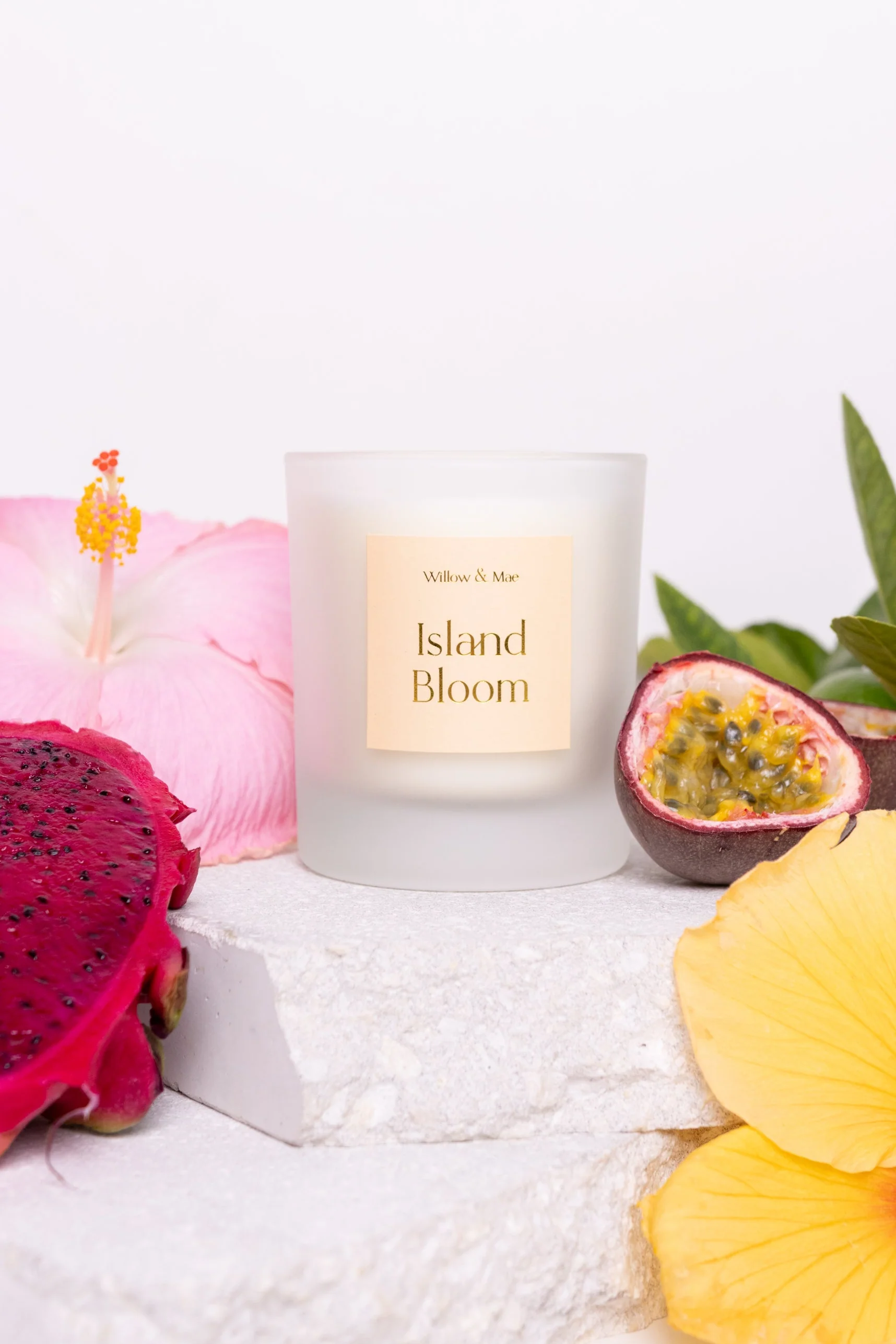 Island Bloom Peach 210g Soy Candle