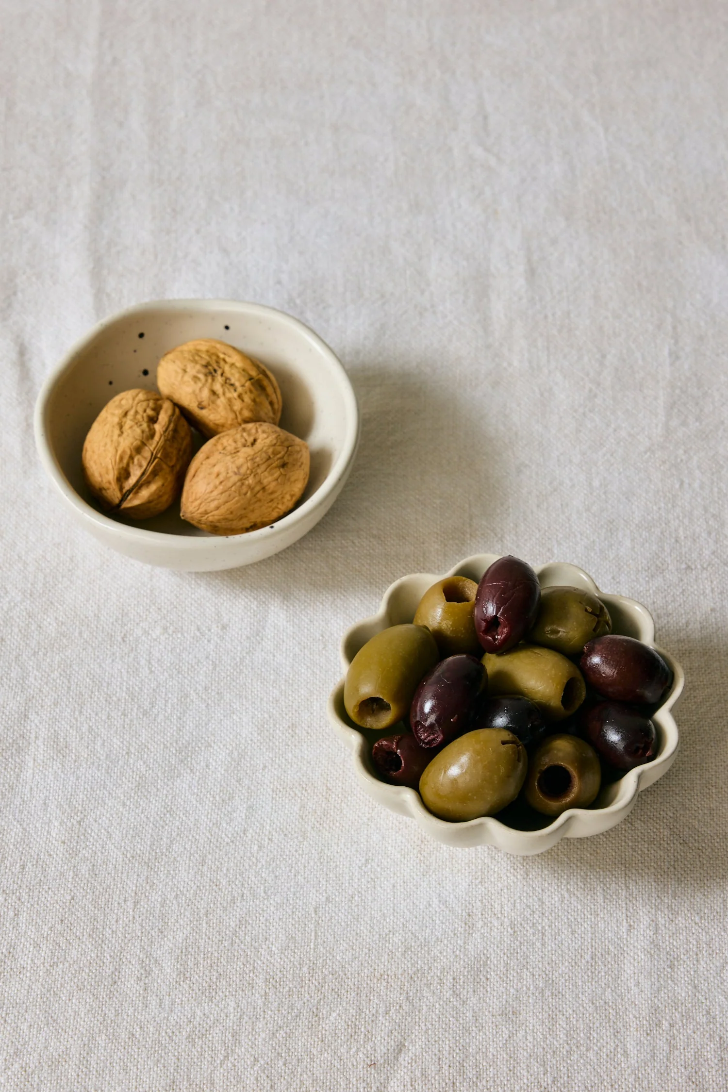 Wave Matte Ivory Dipping Bowl - Image 3